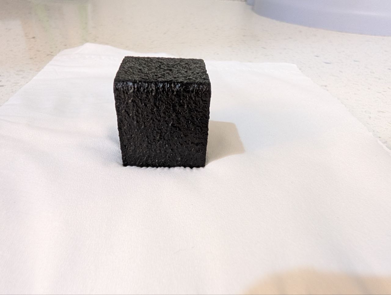 Damp shisha charcoal2